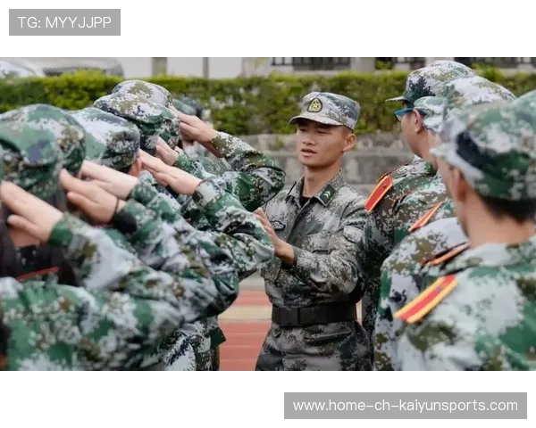 军训献血得假说引担忧 校方回应:自愿为本,军训抽血 军训献血得假说引担忧 校方回应:自愿为本,军训抽血