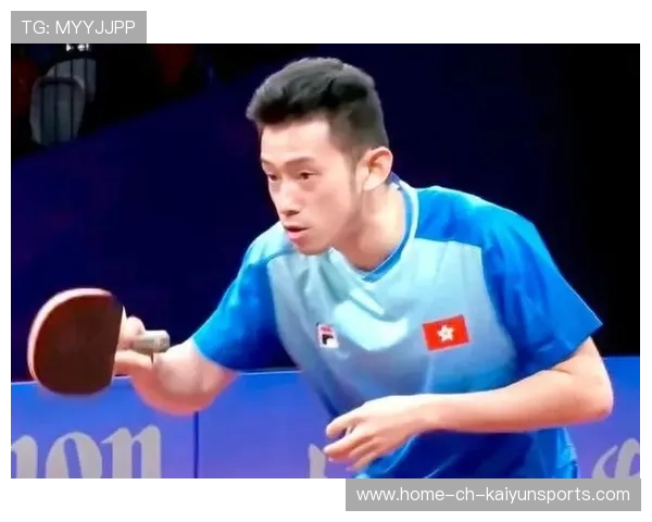 乒乓亚洲杯黄镇廷相持敢加力,关键分连续得分 乒乓亚洲杯黄镇廷相持敢加力,关键分连续得分